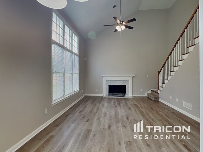 Building Photo - 5025 Cascade Overlook SW