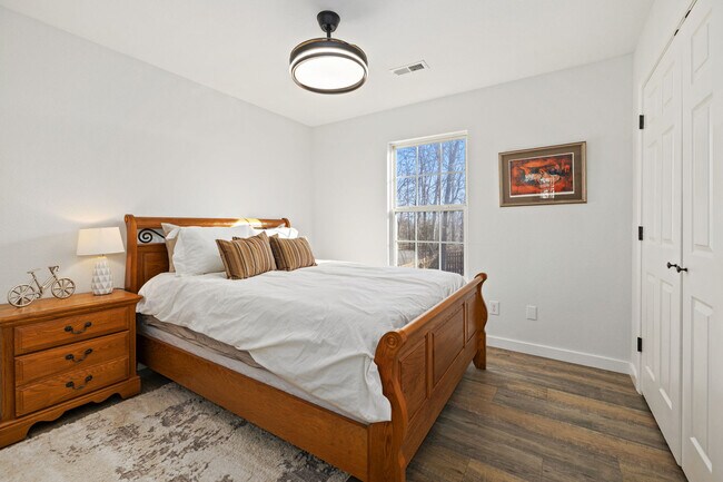 Foto del edificio - 13 Orleton Ln