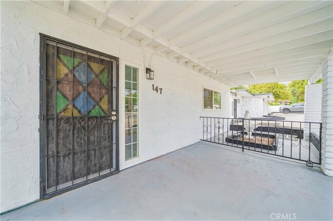 Building Photo - 147 E Central Ave