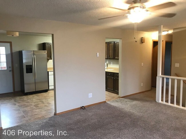 Building Photo - 4 br, 2 bath House - 3306 Vigilante Drive