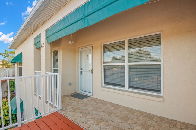 Foto del edificio - "Spacious 3-Bed, 2-Bath Condo Retreat in V...