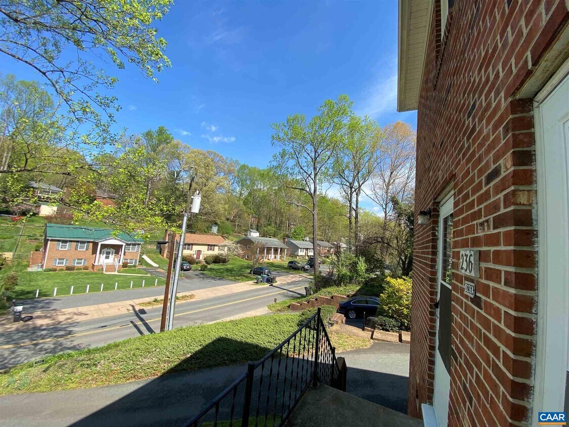 Primary Photo - 236 Old Lynchburg Rd