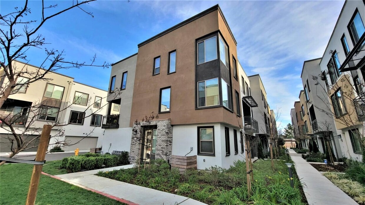 25333 Villager Ln, Hayward, CA 94544 Townhome Rentals in Hayward CA