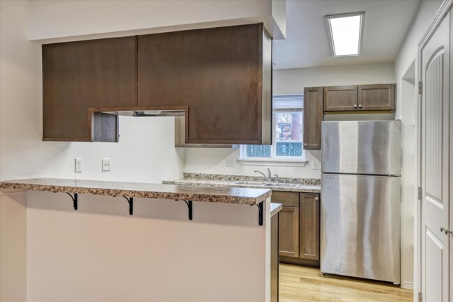 Foto del edificio - 3002 N Crestline St