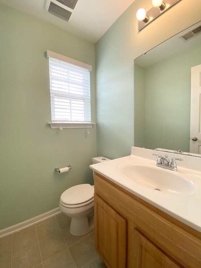 Foto del edificio - Beautiful 3 Bed 2.5 Bath House
