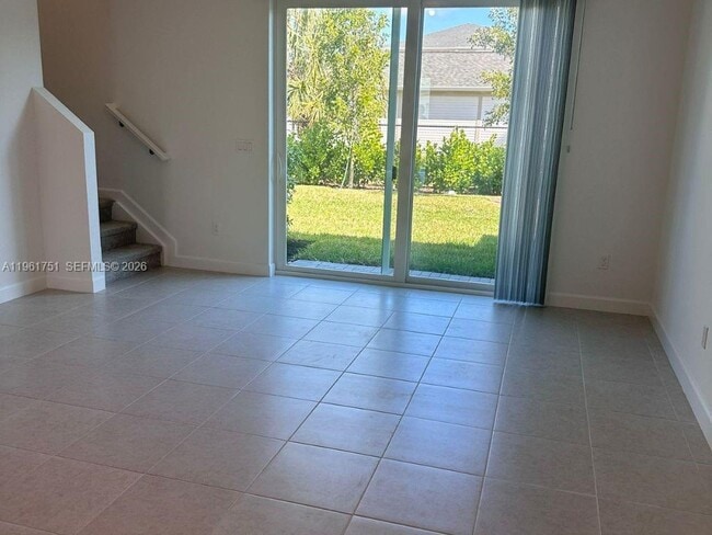 Foto del edificio - 363 SE Crossoak Ln