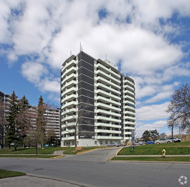 Building Photo - St. Andrews Towers East