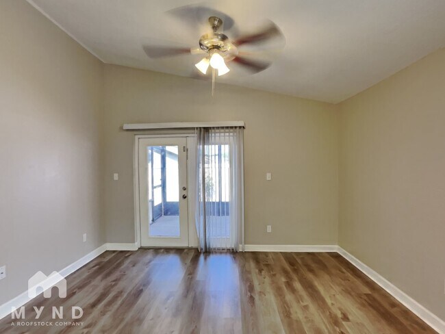 Foto del edificio - 107 Sundance Ct