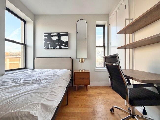 Building Photo - 11-09 36th Ave