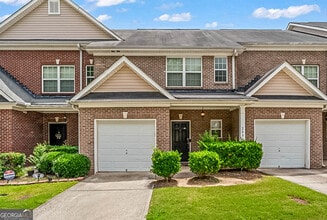 Building Photo - 2555 Flat Shoals Rd