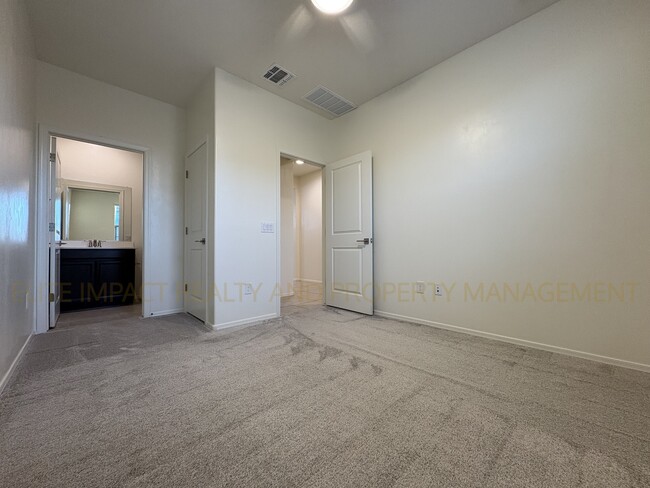 Building Photo - 6358 E Via Valdivia