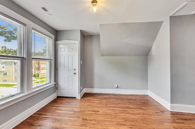 Foto del edificio - 4057 N Whipple St