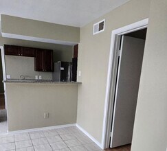 Building Photo - 12660 Ashford Point Dr