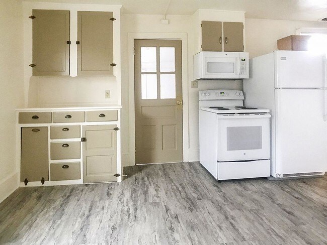 Foto del edificio - 3 bedroom in Williamsport PA 17701