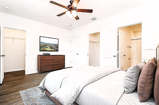 Foto del edificio - 11817 Mountain Retreat Ln