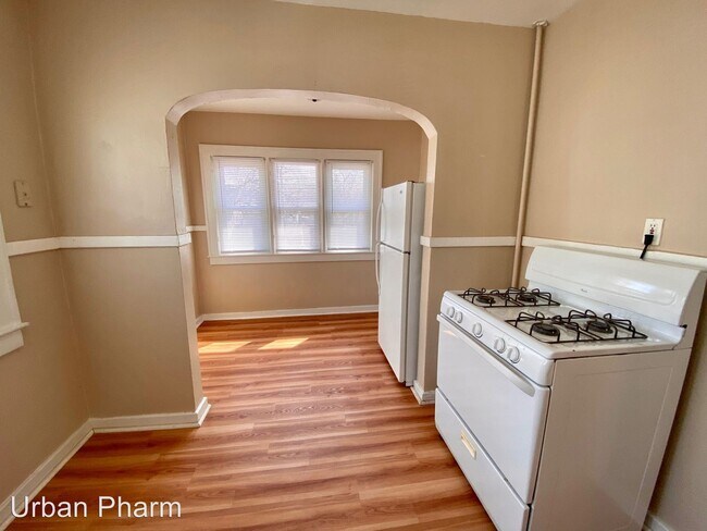 Building Photo - 1144 Madison Ave SE