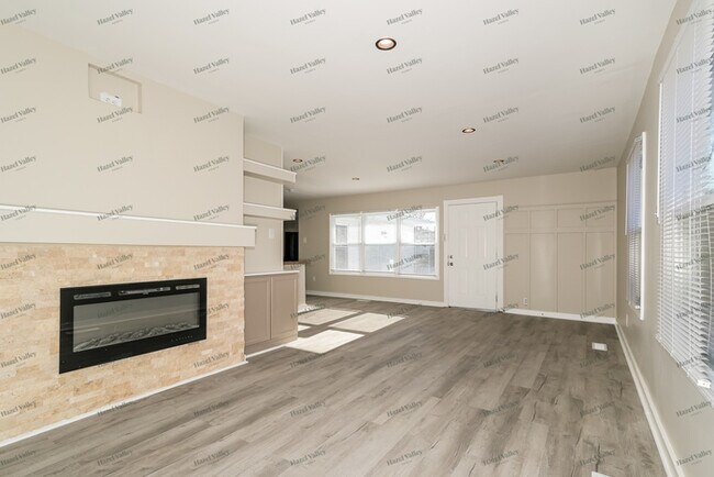 Foto del edificio - 4639 Frankfort Ave