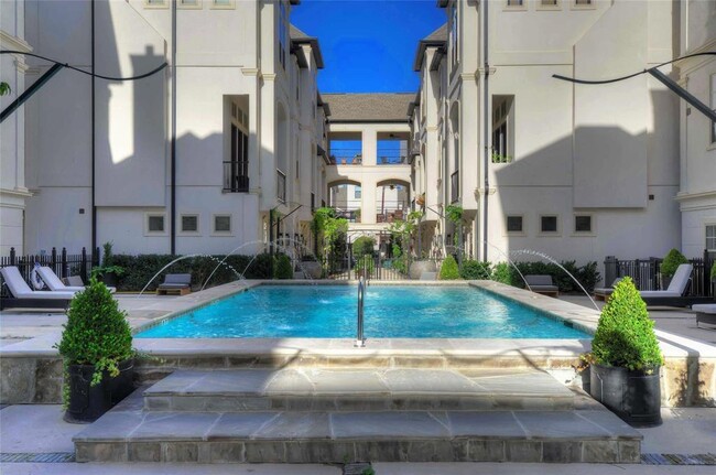 Foto del edificio - 619 Live Oak St