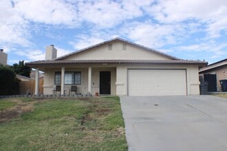 Building Photo - 2113 Hillcrest Ave
