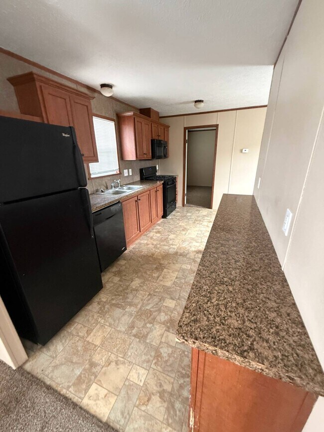 Foto del edificio - 1824 Aldrin Ct