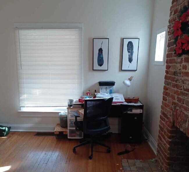 Foto del edificio - 233 S Franklin St