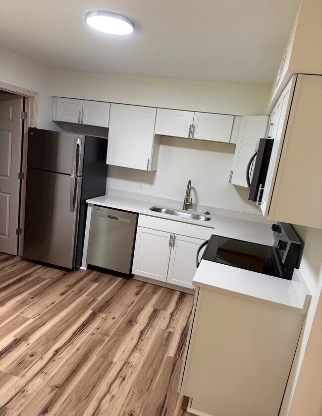 Foto del edificio - 7685 Hunters Ridge Ln