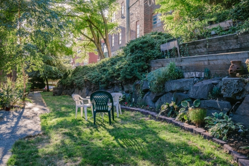 Building Photo - Bridgeview Apartments - 1 bedroom