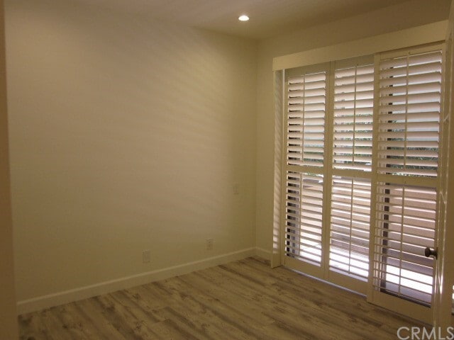 Building Photo - 700 S Lake Ave