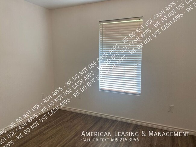 Building Photo - 310A South First Street-