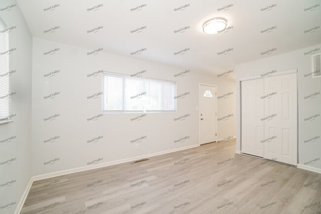 Foto del edificio - 1336 Southfield Dr S