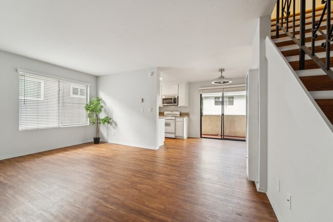 Building Photo - Champlin Properties