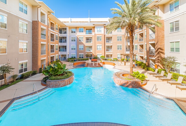 Domain at Kirby - Domain at Kirby Apartments