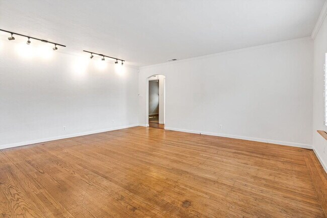 Foto del edificio - "Charming 3-Bed, 2-Bath Home in Heart of Sonoma Wine Country – Your Perfect Retreat Awaits!"