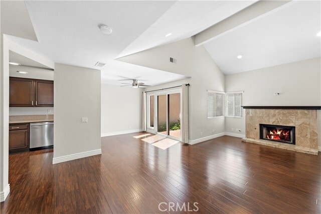 Foto del edificio - 24645 Sutton Ln