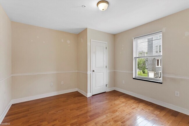 Foto del edificio - 3 br, 3 bath Triplex - 1708 CECIL B MOORE ...
