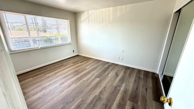 Foto del edificio - 10100 Walnut St