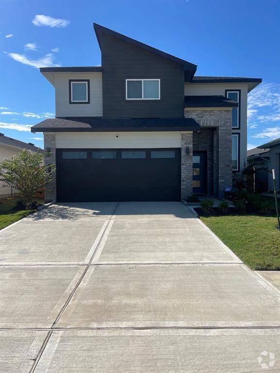 South AcresCrestmont Park Apartments for Rent with a Garage Houston