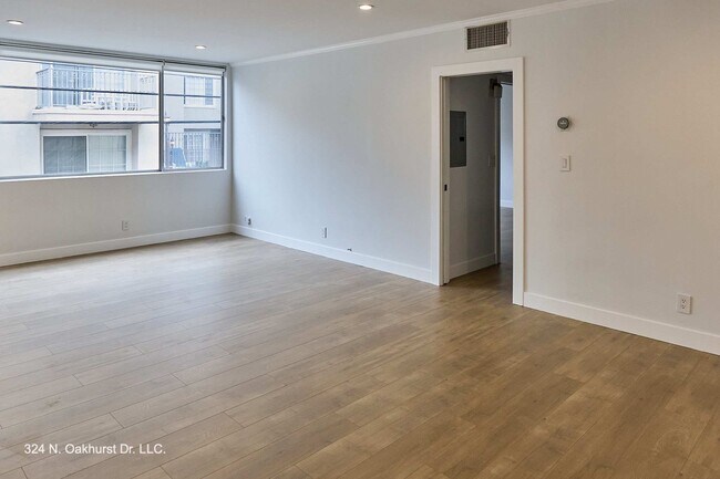 Foto del edificio - Oakhurst 90210 Apartments