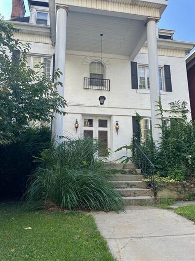 Foto del edificio - 430 S Fairmount St
