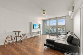 Building Photo - 1391 Kapiolani Blvd