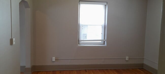 Foto del edificio - 4918 Tennessee Ave