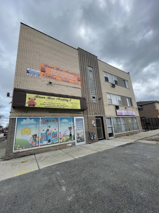 Primary Photo - 7201 S Western Ave