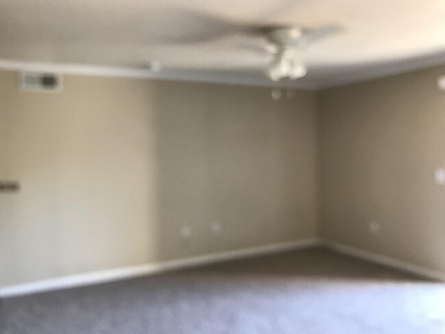 Building Photo - 4070 Dancing Cloud Ct