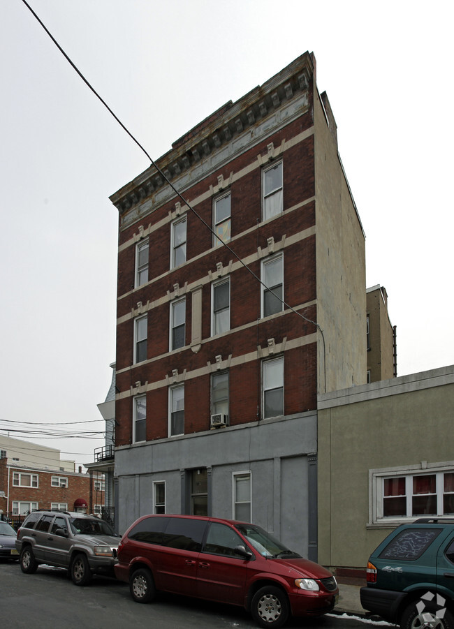 Building Photo - 1314 Bergenline Ave