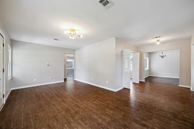 Foto del edificio - 1147 Du Barry Ln