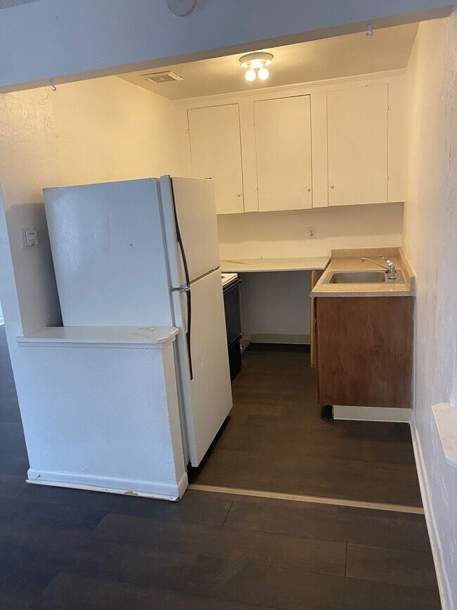 Foto del edificio - 321 E Taylor St