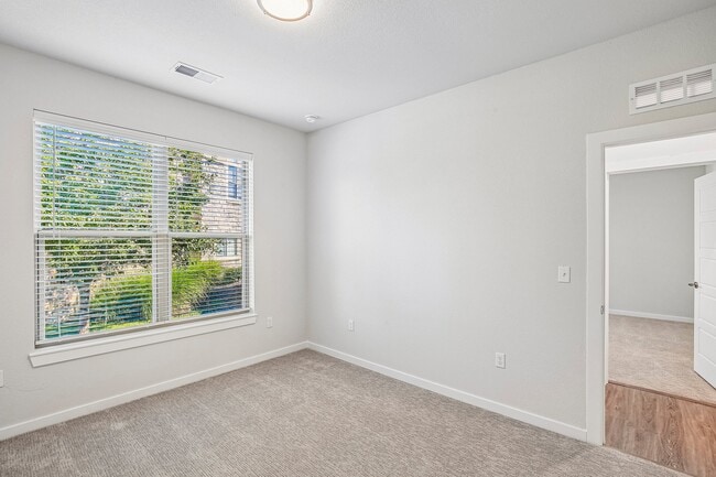Building Photo - Birchwood Villas at 159th & Mission Rd