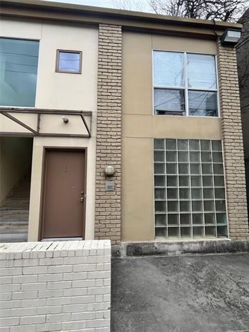 Foto del edificio - 4343 Travis St
