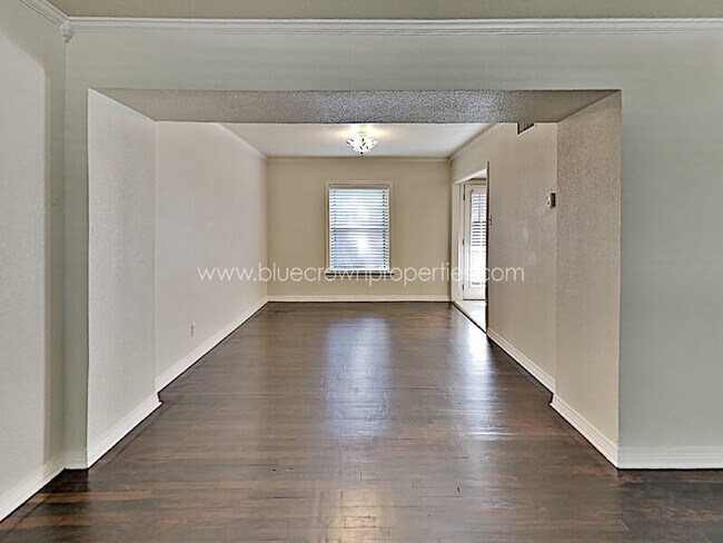 Photo - 6491 Bordeaux Ave Apartment