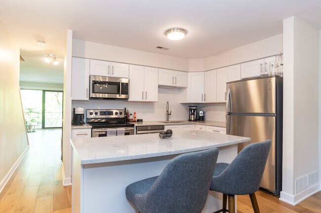 Cocina - 1330 N La Salle Dr